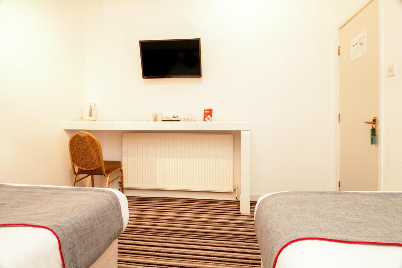 Oyo Flagship Cardiff Central Luaran gambar